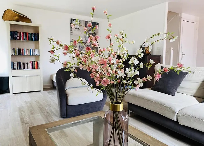 Tumulus, Belle Villa à Carnac